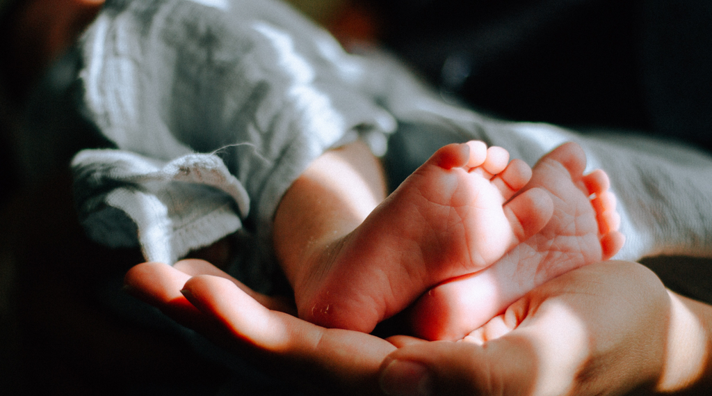 How to Cope With Financial Stress While Planning for a Family